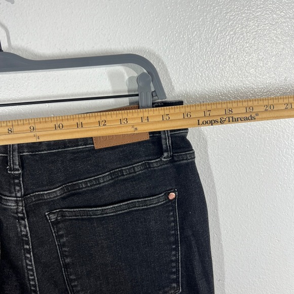 Judy Blue Los Angeles Womens 14W Black Straight Fit Denim Jeans JB88677 
Casual - Picture 6 of 8